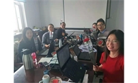 天宇汇景集团工会举行“三八节”慰问活动