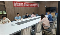 满洲里市商务局外贸科白科长一行莅临我集团满洲里公司考察调研